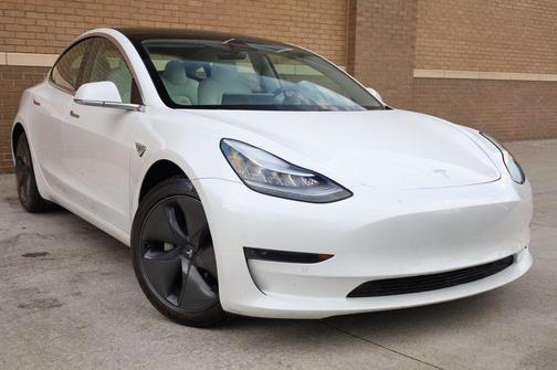 2020 Tesla Model 3 Standard Range Plus