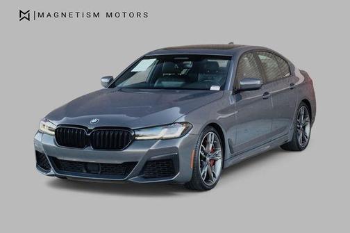 Gray 2022 BMW M550 i Xdrive