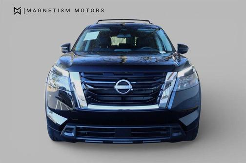 2025 Nissan Pathfinder SV FWD