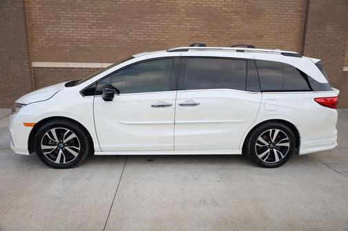 2018 Honda Odyssey Elite