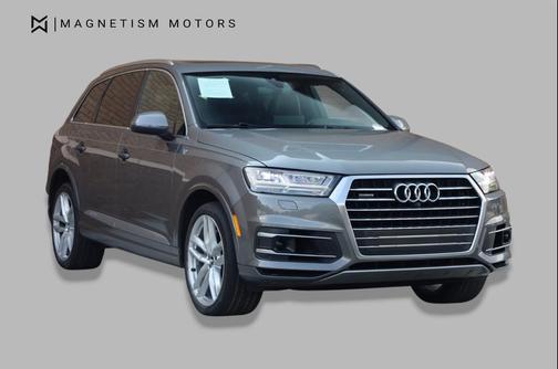 Graphite Gray Metallic 2018 Audi Q7 3.0T Prestige