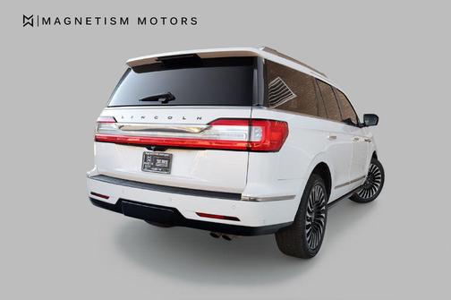 2018 Lincoln Navigator Black Label