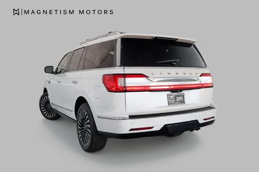 2018 Lincoln Navigator Black Label