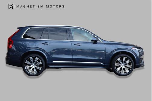 Denim Blue Metallic 2023 Volvo XC90 B6 Ultimate 7-Seater
