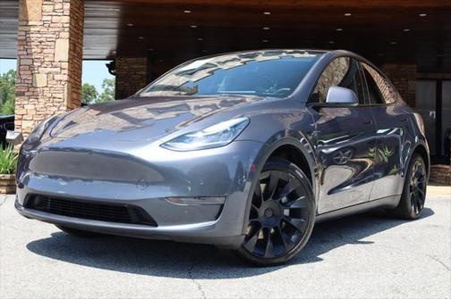 2022 Tesla Model Y Long Range Dual Motor All-Wheel Drive