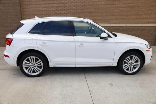 2018 Audi Q5 2.0 TFSI Premium Plus