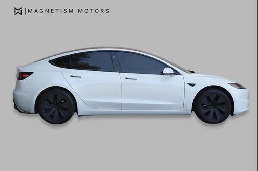 Pearl White Multi-Coat 2024 Tesla Model 3 Long Range