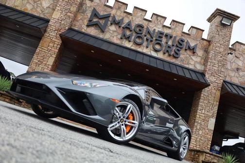 2020 Lamborghini Huracan EVO Coupe RWD