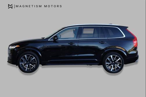 Onyx Black Metallic 2021 Volvo XC90 T6 Momentum