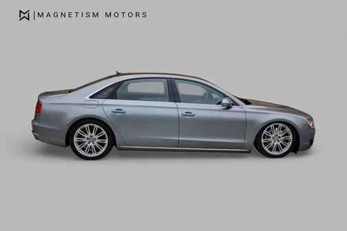 Ice Silver Metallic 2013 Audi A8 L 3.0T