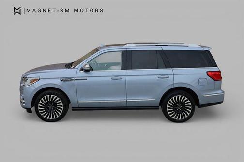 Chroma Crystal Blue 2020 Lincoln Navigator Black Label