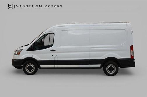 Oxford White 2016 Ford Transit-250 Base