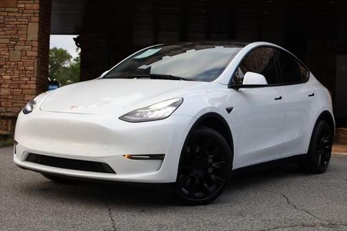 2022 Tesla Model Y Long Range Dual Motor All-Wheel Drive