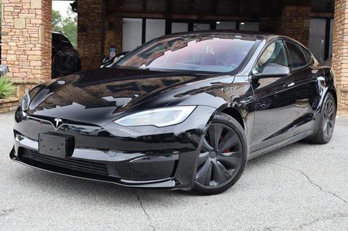 2023 Tesla Model S Plaid