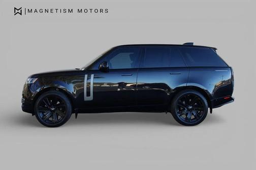2023 Land Rover Range Rover P530 SE
