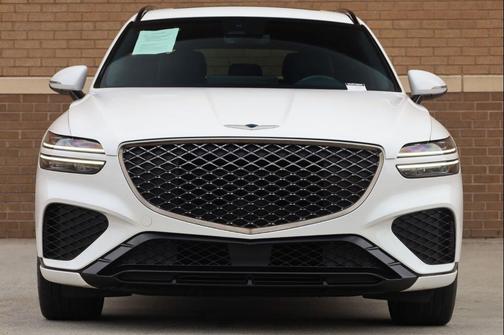 Uyuni White 2022 Genesis GV70 3.5T AWD Sport