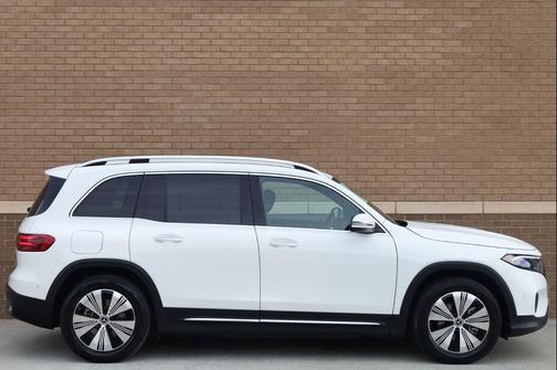 Polar White 2024 Mercedes-Benz EQB 250 Base