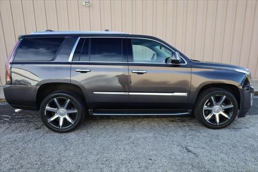 2016 Cadillac Escalade Luxury