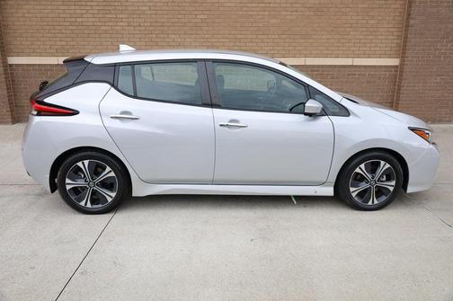 2020 Nissan Leaf SV 40 kWh