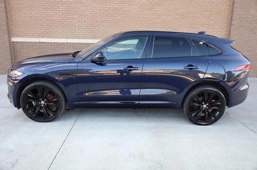 2018 Jaguar F-PACE S