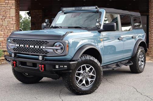 2022 Ford Bronco Badlands