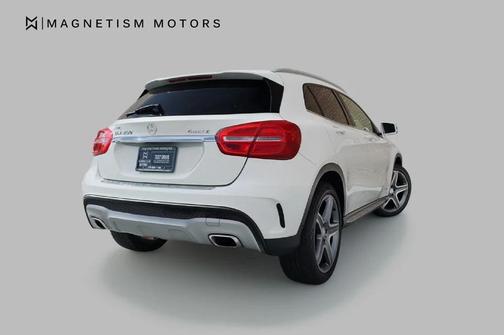 Cirrus White 2015 Mercedes-Benz GLA-Class 4MATIC