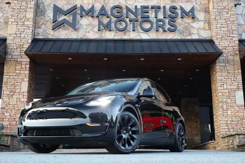 2023 Tesla Model Y Long Range Dual Motor All-Wheel Drive