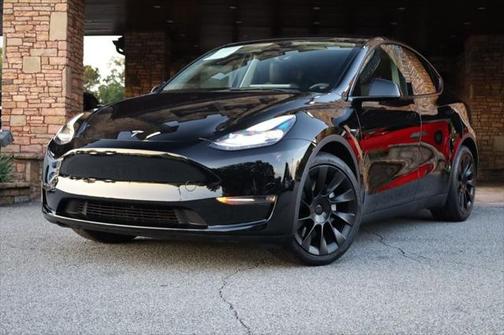 2023 Tesla Model Y Long Range Dual Motor All-Wheel Drive