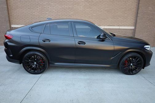 2021 BMW X6 sDrive40i