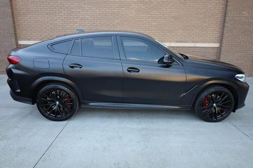 2021 BMW X6 sDrive40i