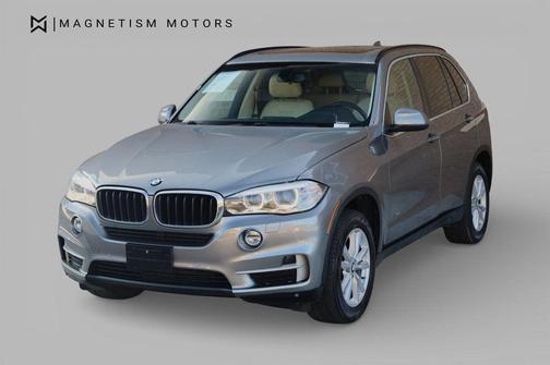Space Gray Metallic 2014 BMW X5 xDrive35i