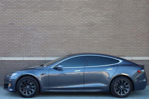 Midnight Silver Metallic 2020 Tesla Model S Long Range Plus