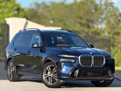 2023 BMW X7 xDrive40i