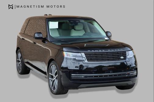 Santorini Black Metallic 2024 Land Rover Range Rover P400 SE