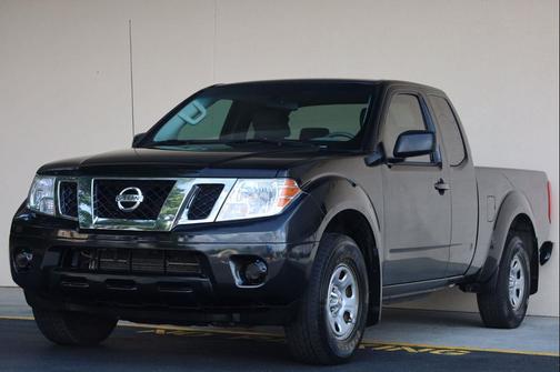 Magnetic Black Pearl 2019 Nissan Frontier S