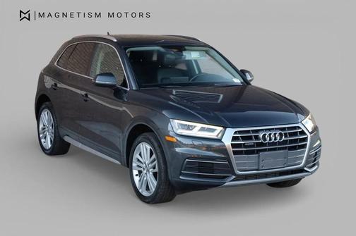 Manhattan Gray Metallic 2018 Audi Q5 2.0T Premium Plus