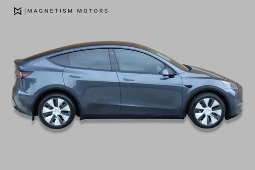 Midnight Silver Metallic 2021 Tesla Model Y Long Range Dual Motor All-Wheel Drive