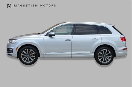 Florett Silver Metallic 2017 Audi Q7 3.0T Premium