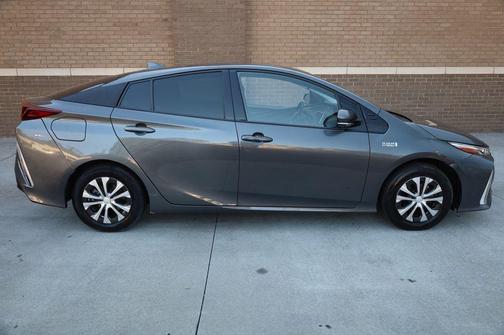 2018 Toyota Prius Prime Plus
