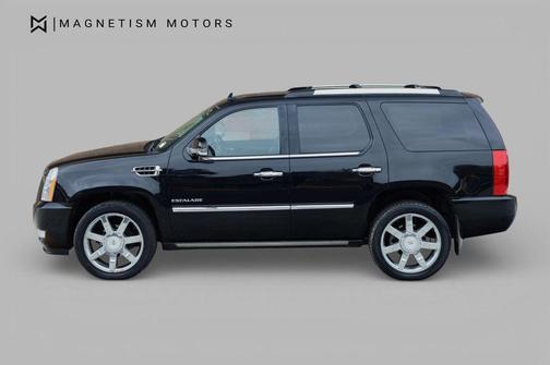 2012 Cadillac Escalade Luxury