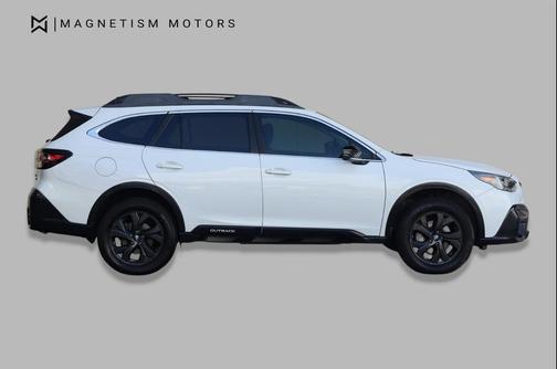 Crystal White Pearl 2020 Subaru Outback Onyx Edition XT