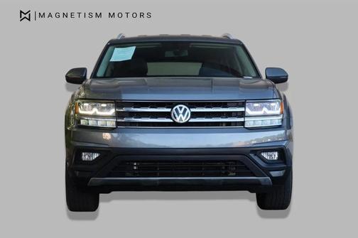 Platinum Gray Metallic 2019 Volkswagen Atlas 3.6L SE
