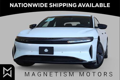 Stellar White Metallic 2024 Lucid Air Touring