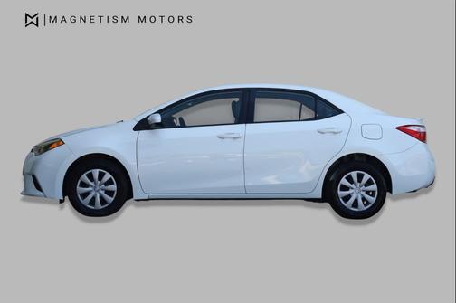 Blizzard Pearl 2014 Toyota Corolla LE