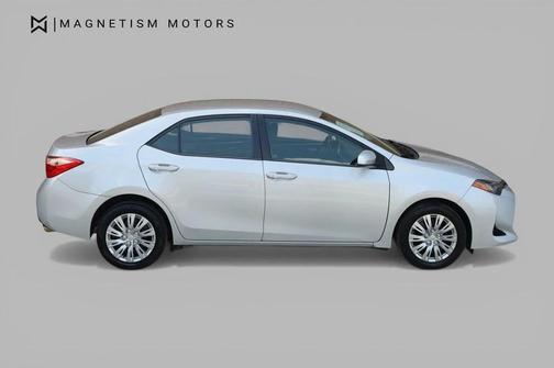 Classic Silver Metallic 2017 Toyota Corolla LE