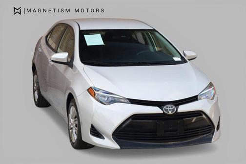 Classic Silver Metallic 2017 Toyota Corolla LE