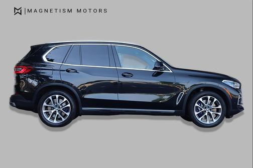 Black Sapphire Metallic 2020 BMW X5 XDrive40i