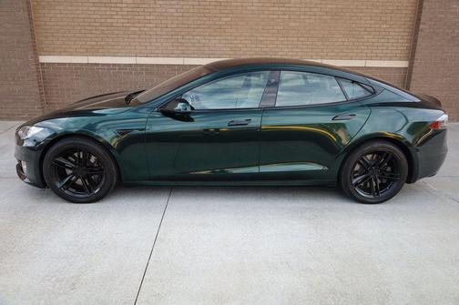 2020 Tesla Model S Long Range Plus