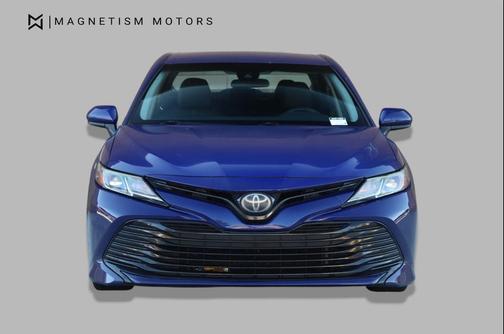 Blue Crush Metallic 2018 Toyota Camry L