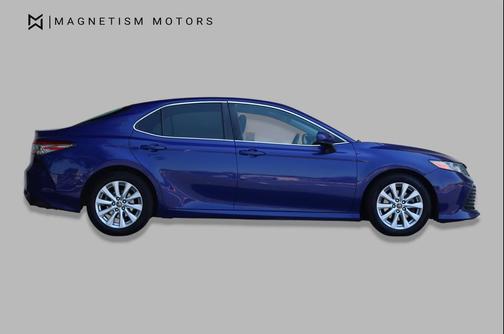 Blue Crush Metallic 2018 Toyota Camry L